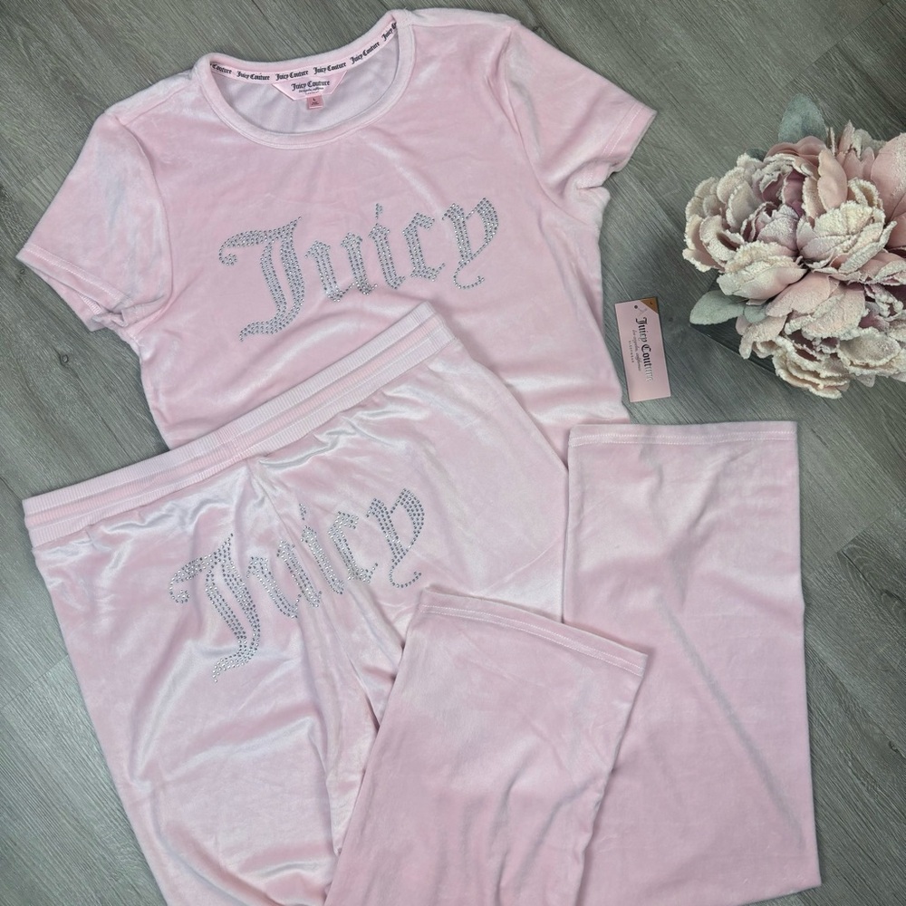 Juicy Couture Velour Pajama/ Loungewear Set Large
